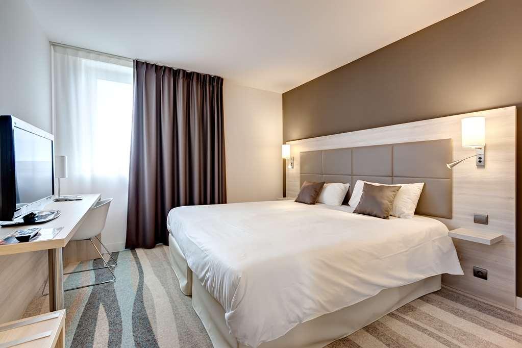 Brit Hotel Vendee Mer Les Achards  Стая снимка
