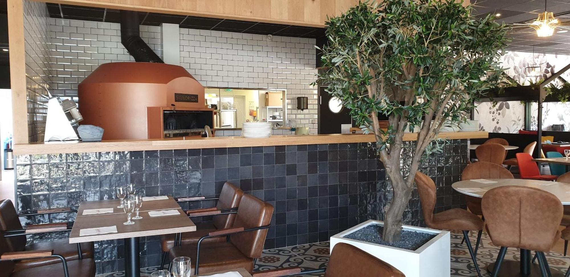 Brit Hotel Vendee Mer Les Achards  Екстериор снимка