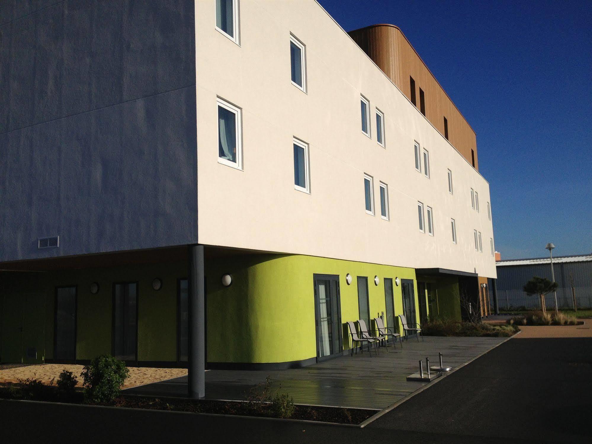 Brit Hotel Vendee Mer Les Achards  Екстериор снимка